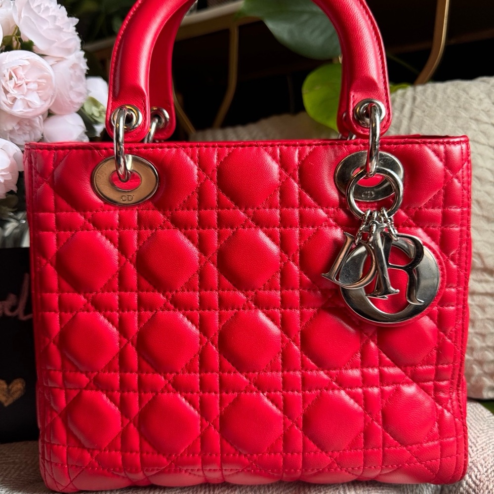 Dior medium Lady Dior